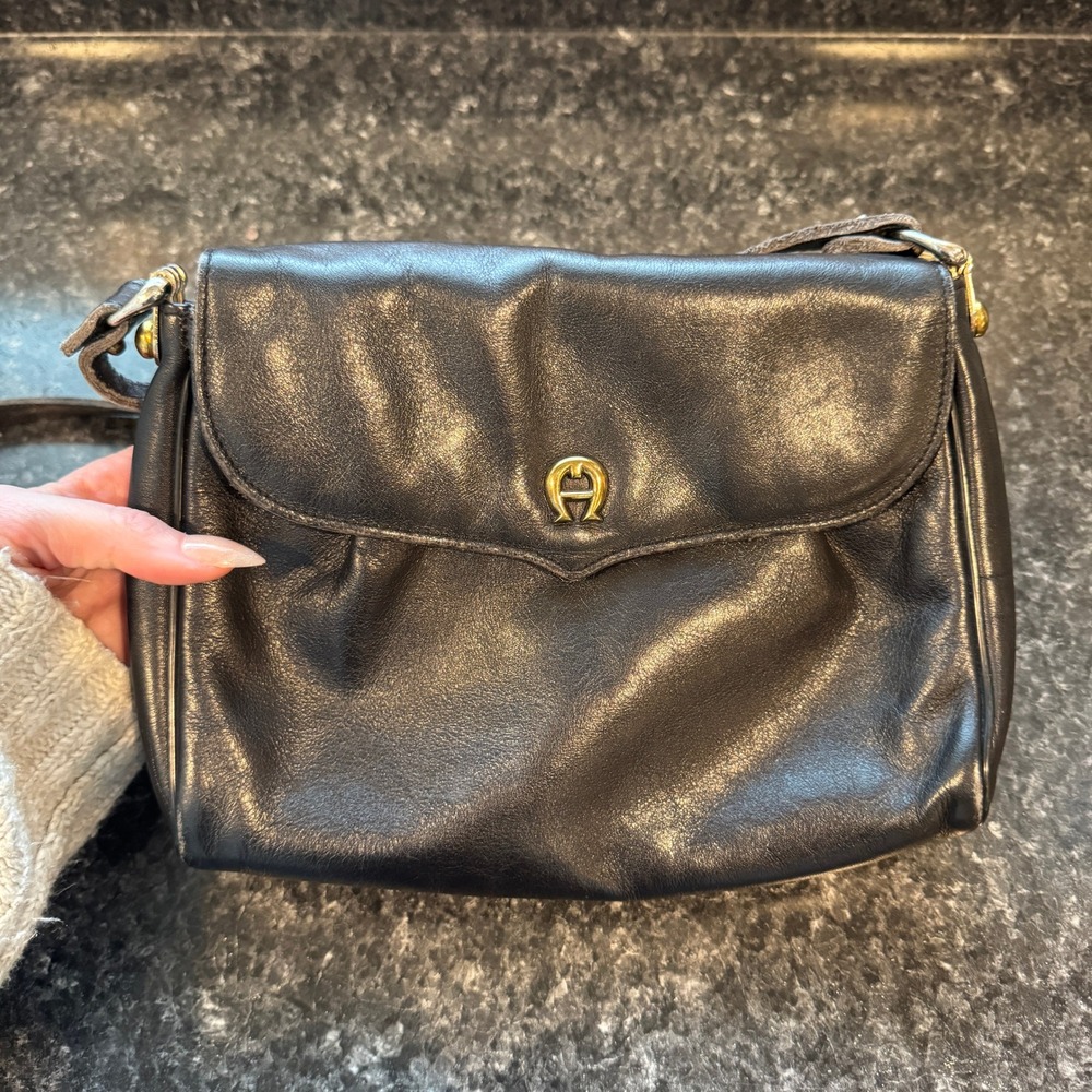 Vintage Etienne Aigner Black Leather Handbag Purse Brass Classic